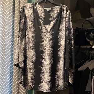 Black print blouse tunic